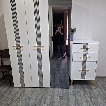 Larisa Apartment Tbilisi Eksteriør billede